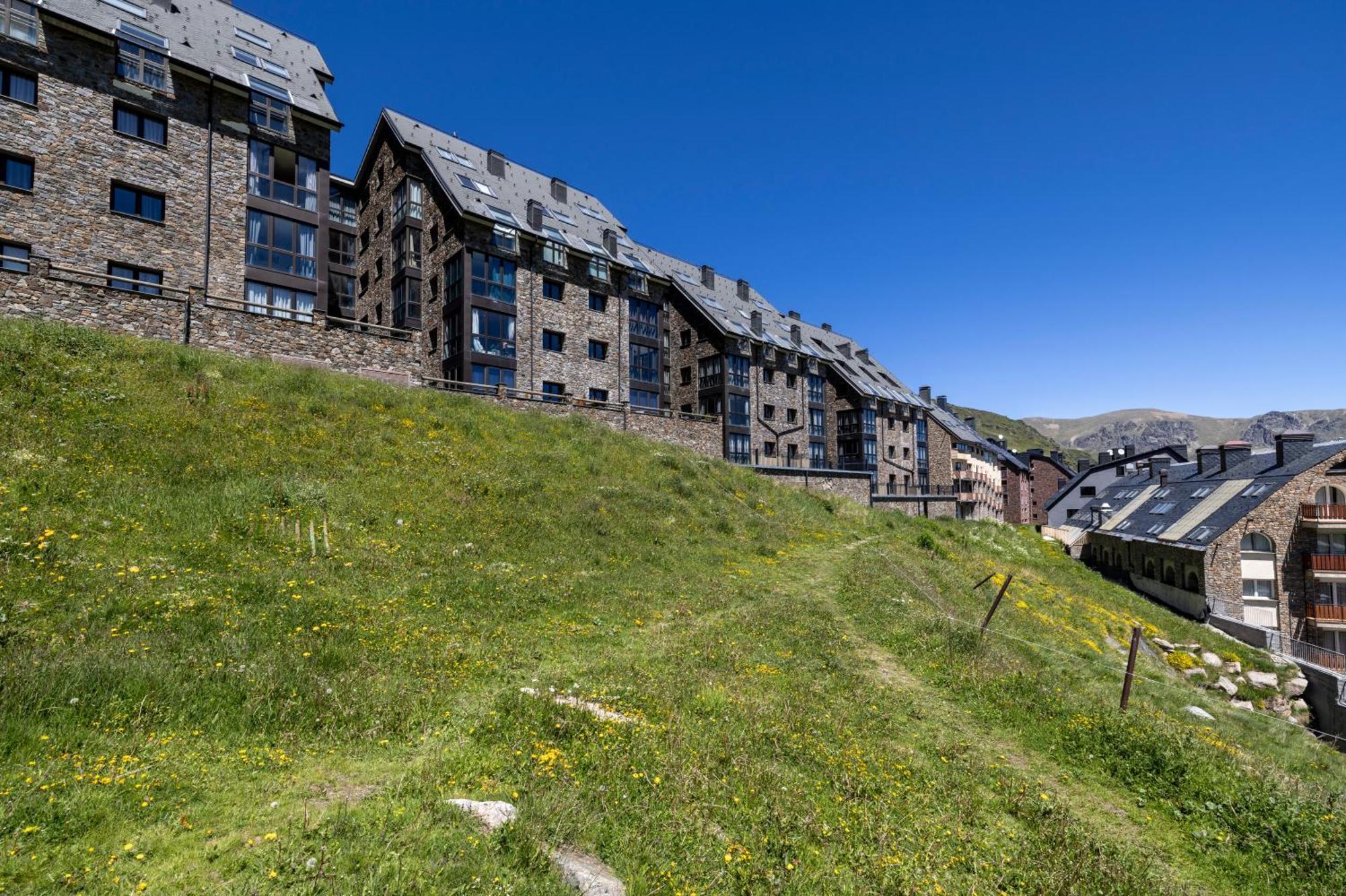 Increibles Vistas A Las Montanas En El Pas De La Casa - Parking - Wifi - Ski In Ski Out L By Bonesvacances Exterior foto